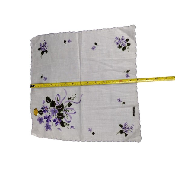 VTG Womens Cotton Handkerchief White Embroidered Purple Iris Scalloped Edge NOS - Picture 4 of 5